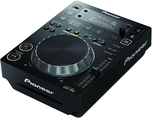 Unser Pioneer-CDJ-350 im Ballhaus Walzerlinksgestrickt Berlin